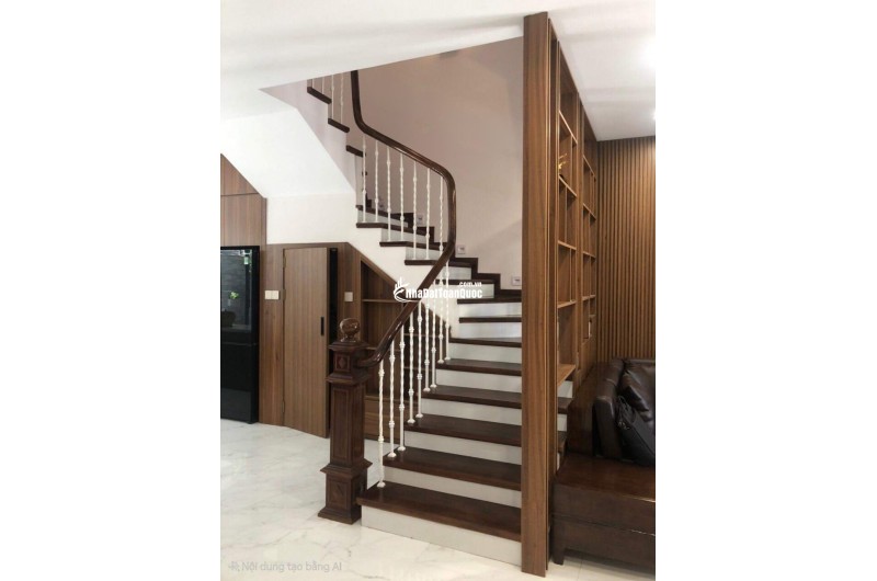 Chính chủ cho thuê nhà mới, lô góc, Xã Đàn, 93m2x 4T vỉa hè 30 Tr